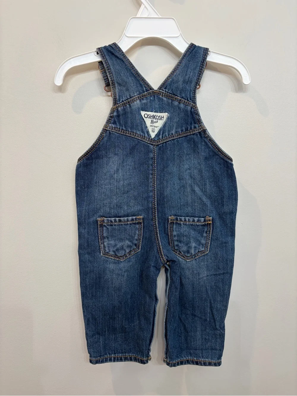 Oshkosh B'Gosh Infant Girls Size 3 Month Denim Overalls Heart Chest Pocket